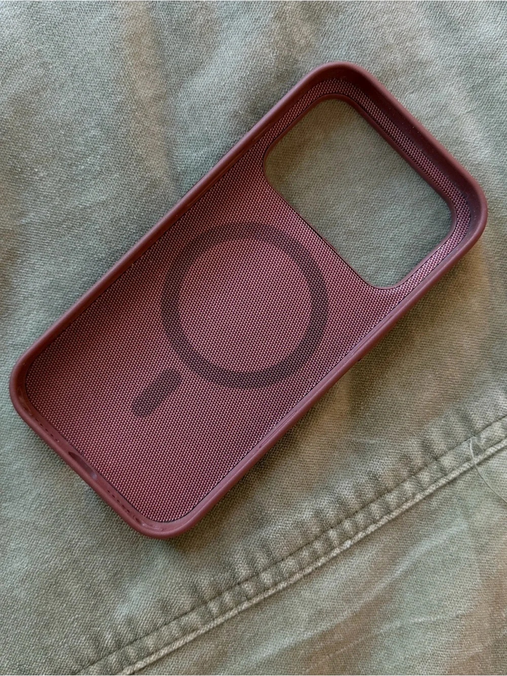 Apple MagSafe Compatible iPhone 17 Case - brown